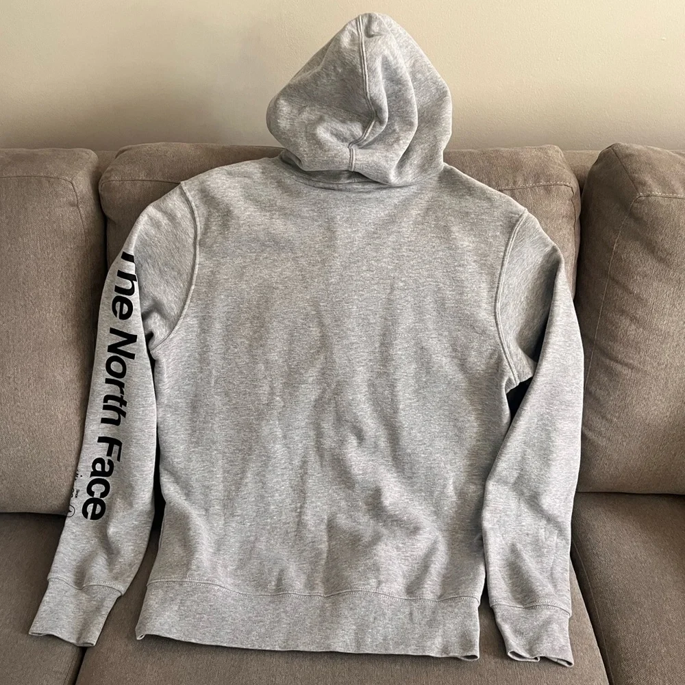 NWT The North Face Zip-up Sweatshirt Hoodie - Picture 4 of 4
